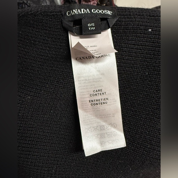 Canada Goose winter hat - Picture 3 of 4